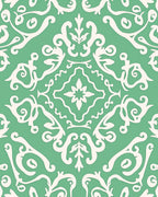 Crme Damask Floral Pattern Rug